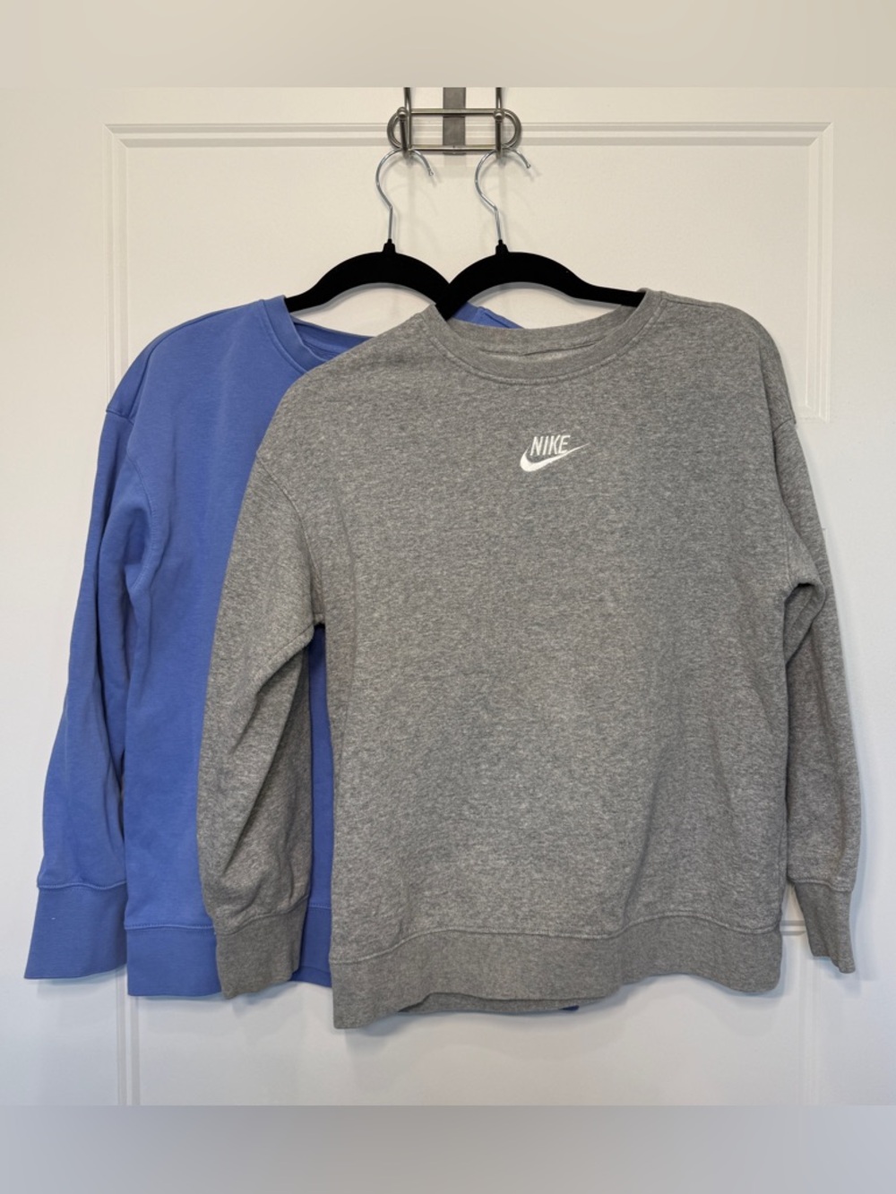 Nike Mini Swoosh Crewneck Sweatshirt Blue & Gray  Size Large Bundle